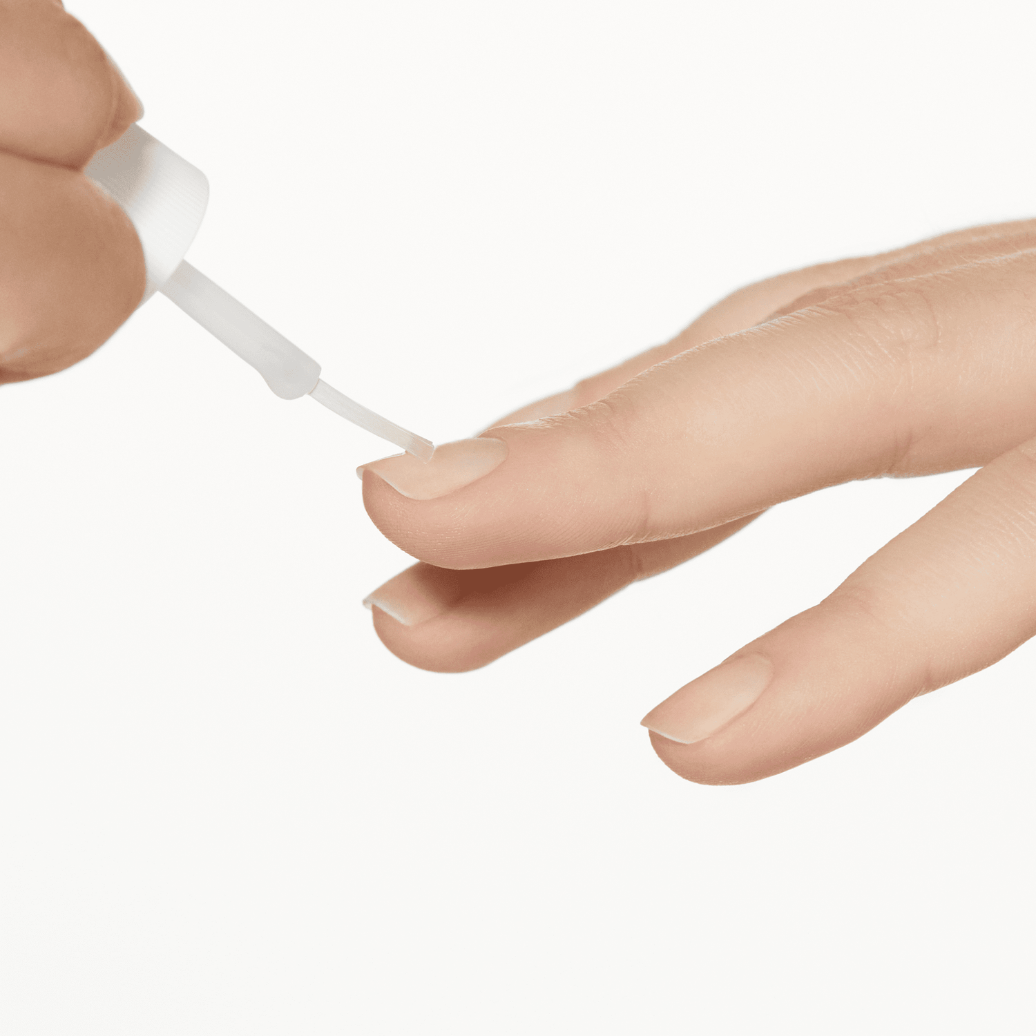 KISS InstaGlue Brush On Nail Glue